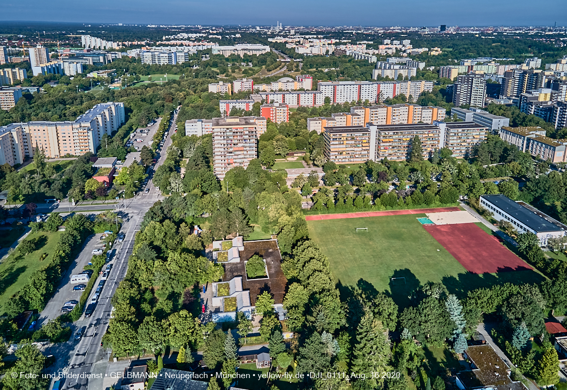 16.08.2020 - Baustelle zur Grundschule am Karl-Marx-Ring 52-62 in Neuperlach