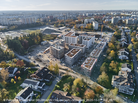 31.10.2020 - DEMOS-Baustelle und BayernHeim-Baustelle Alexiqauartier in Neuperlach 31.10.2020 - DEMOS-Baustelle und BayernHeim-Baustelle Alexiqauartier in Neuperlach