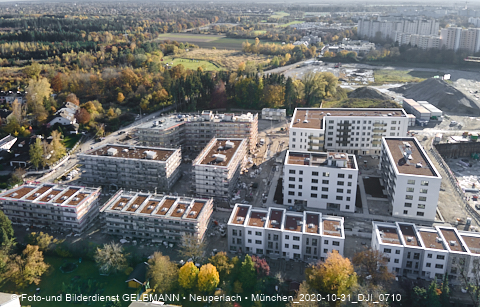 31.10.2020 - DEMOS-Baustelle und BayernHeim-Baustelle Alexiqauartier in Neuperlach 31.10.2020 - DEMOS-Baustelle und BayernHeim-Baustelle Alexiqauartier in Neuperlach