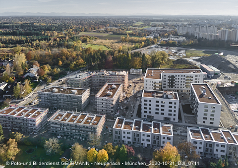31.10.2020 - DEMOS-Baustelle und BayernHeim-Baustelle Alexiqauartier in Neuperlach 31.10.2020 - DEMOS-Baustelle und BayernHeim-Baustelle Alexiqauartier in Neuperlach
