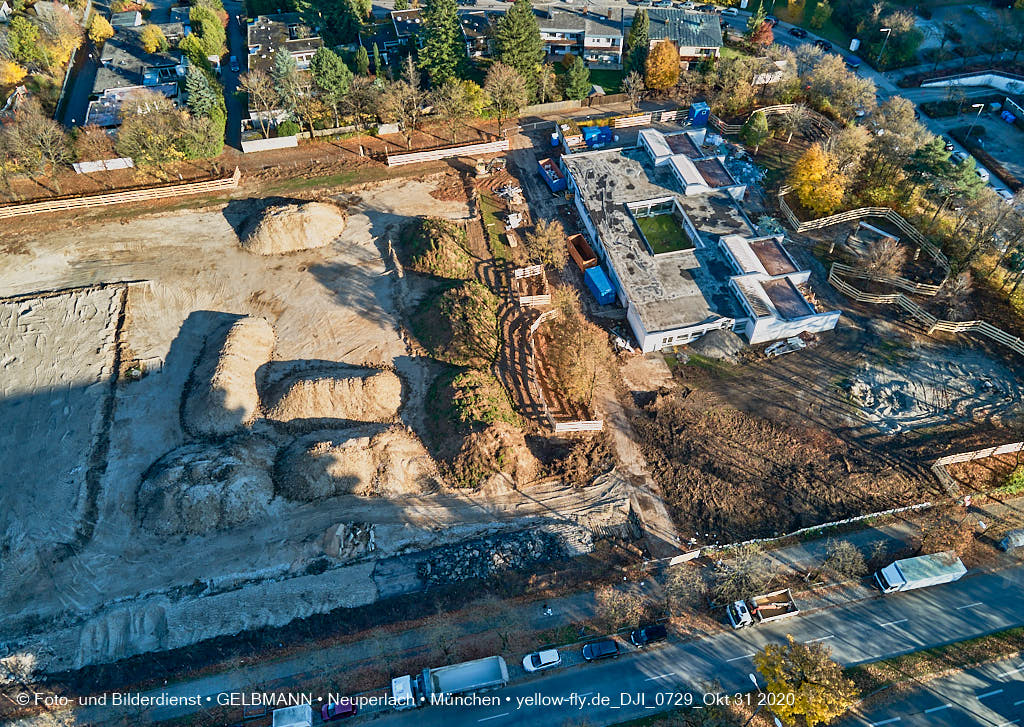 31.10.2020 - Grundschule am Karl-Marx-Ring von Oben in Neuperlach
