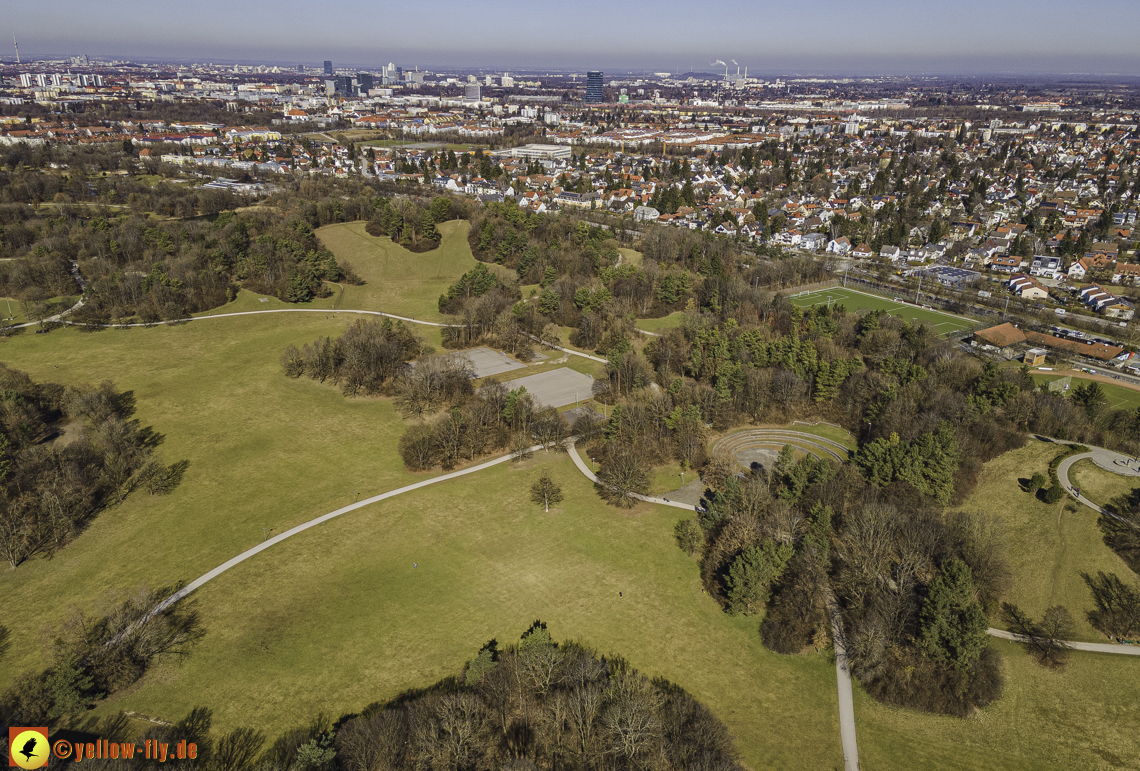 01.03.2021 - Neuperlach mit Quiddezentrum dem Ostpark und Festspielhaus