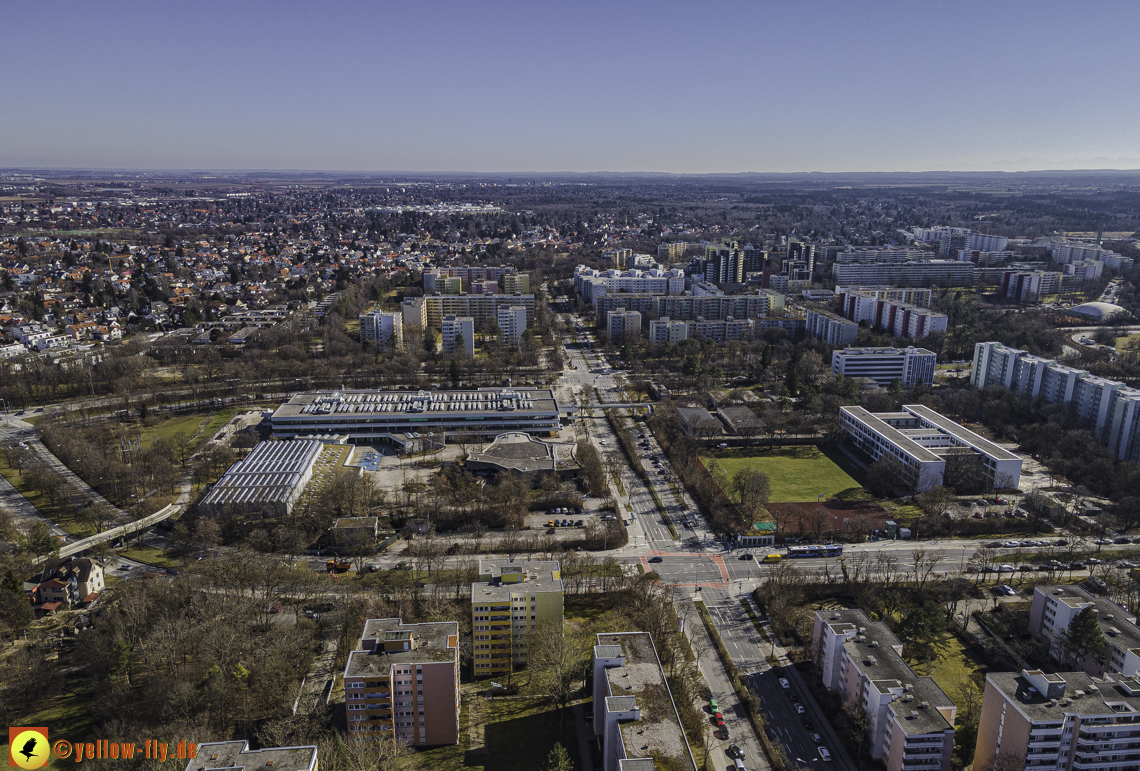 01.03.2021 - Neuperlach mit Quiddezentrum dem Ostpark und Festspielhaus