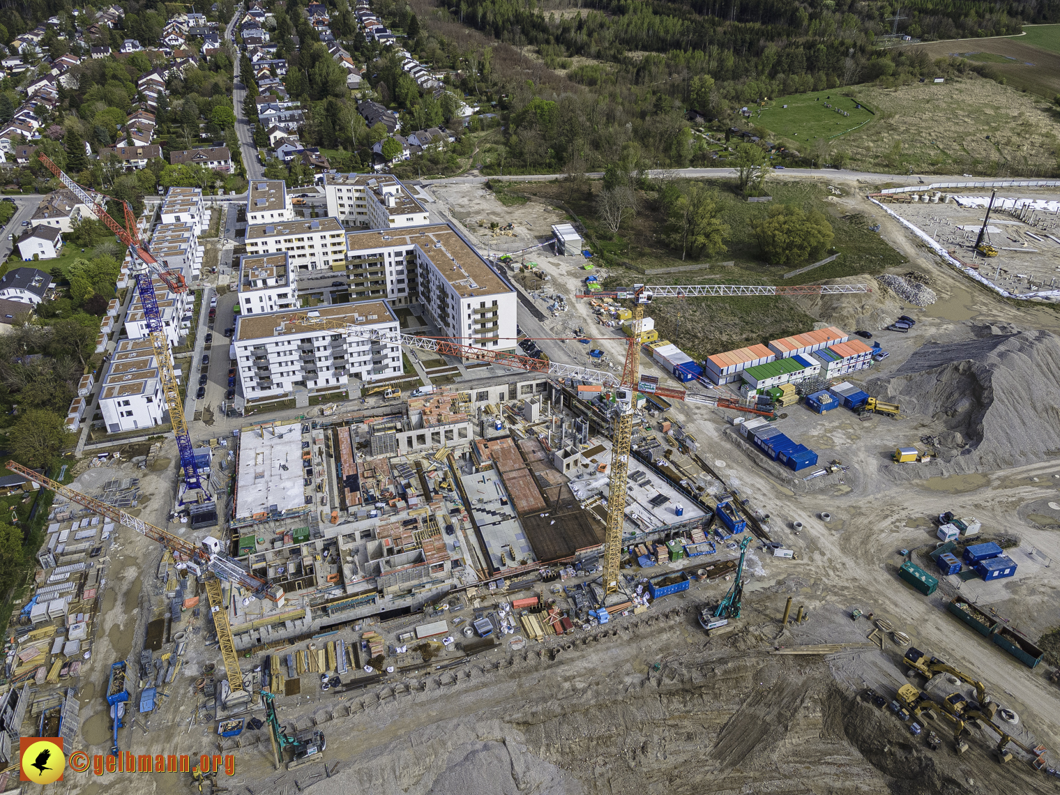 08.05.2021 - Luftbilder der Baustelle Alexisquart und Pandion Verde in Neuperlach 08.05.2021 - Luftbilder der Baustelle Alexisquart und Pandion Verde in Neuperlach