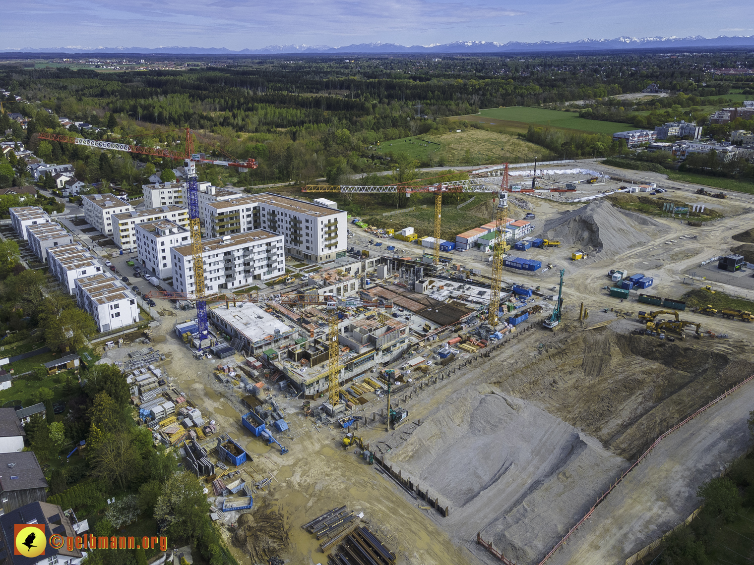 08.05.2021 - Luftbilder der Baustelle Alexisquart und Pandion Verde in Neuperlach 08.05.2021 - Luftbilder der Baustelle Alexisquart und Pandion Verde in Neuperlach