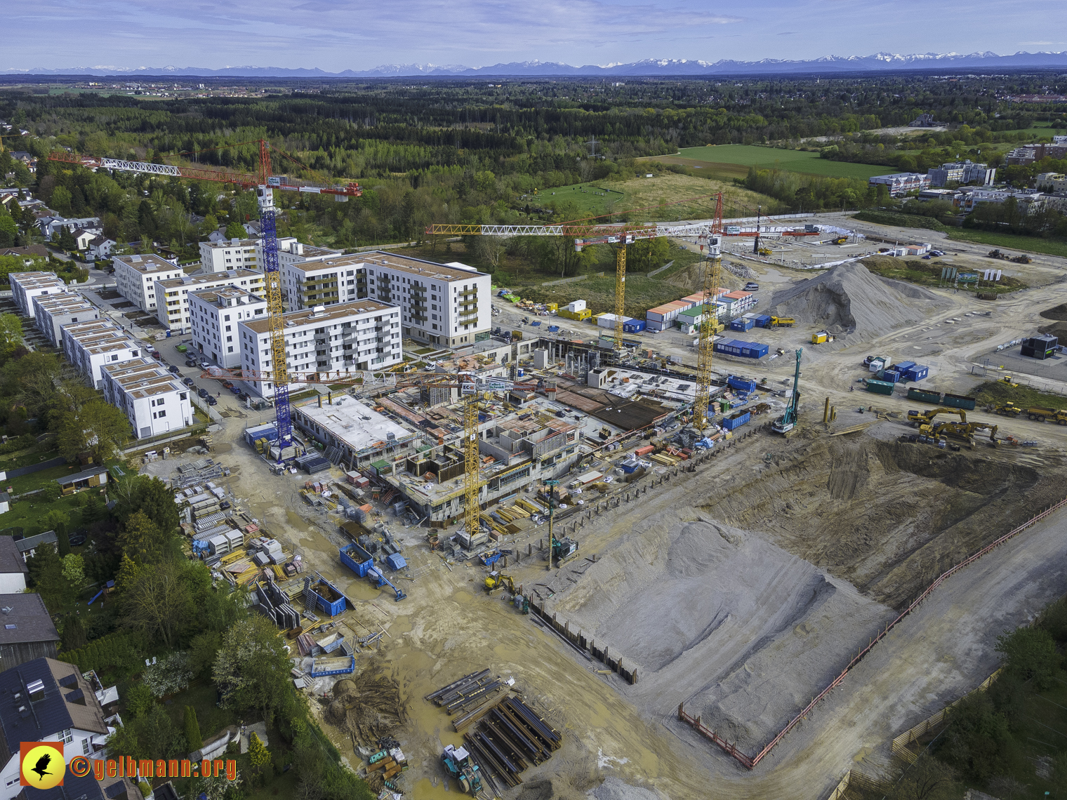 08.05.2021 - Luftbilder der Baustelle Alexisquart und Pandion Verde in Neuperlach 08.05.2021 - Luftbilder der Baustelle Alexisquart und Pandion Verde in Neuperlach