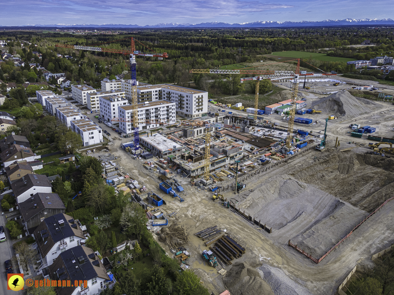 08.05.2021 - Luftbilder der Baustelle Alexisquart und Pandion Verde in Neuperlach 08.05.2021 - Luftbilder der Baustelle Alexisquart und Pandion Verde in Neuperlach