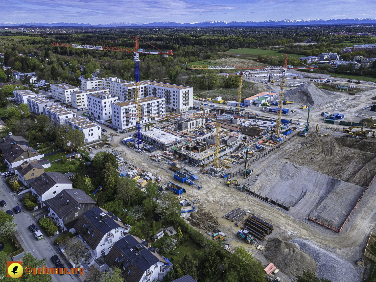 08.05.2021 - Luftbilder der Baustelle Alexisquart und Pandion Verde in Neuperlach 08.05.2021 - Luftbilder der Baustelle Alexisquart und Pandion Verde in Neuperlach