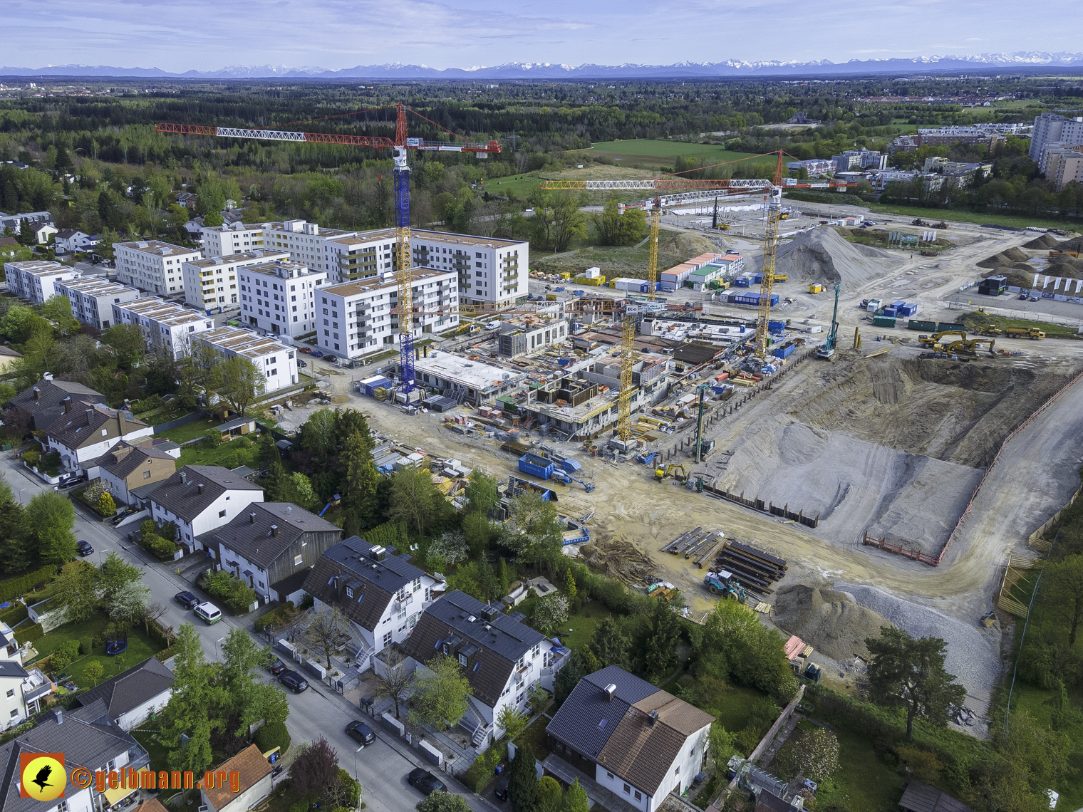 08.05.2021 - Luftbilder der Baustelle Alexisquart und Pandion Verde in Neuperlach 08.05.2021 - Luftbilder der Baustelle Alexisquart und Pandion Verde in Neuperlach