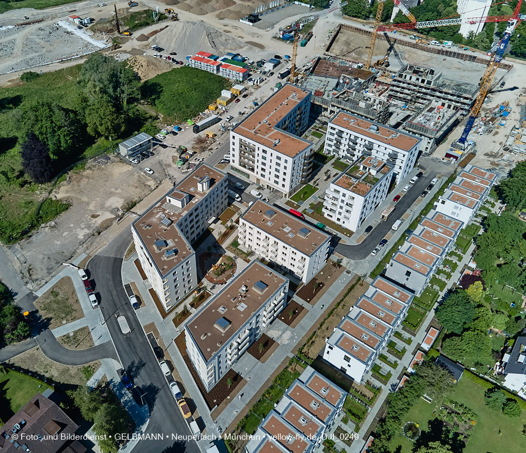 15.06.2021 - Alexisquartier und Pandionverde in Neuperlach 15.06.2021 - Alexisquartier und Pandionverde in Neuperlach