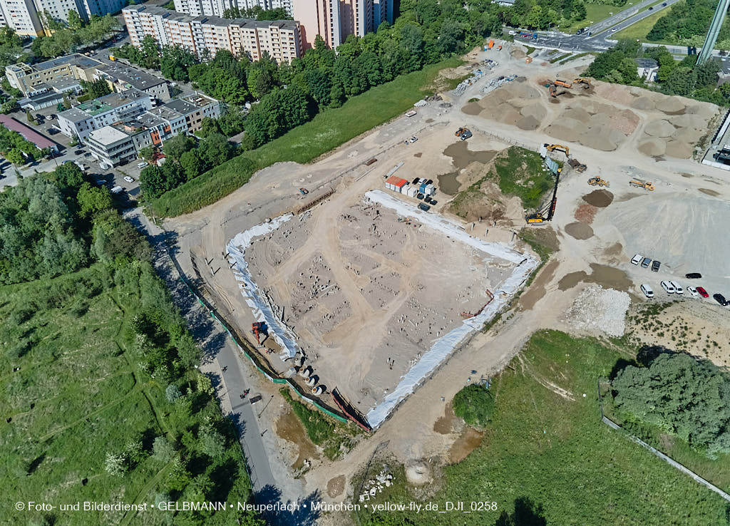 15.06.2021 - Alexisquartier und Pandionverde in Neuperlach 15.06.2021 - Alexisquartier und Pandionverde in Neuperlach