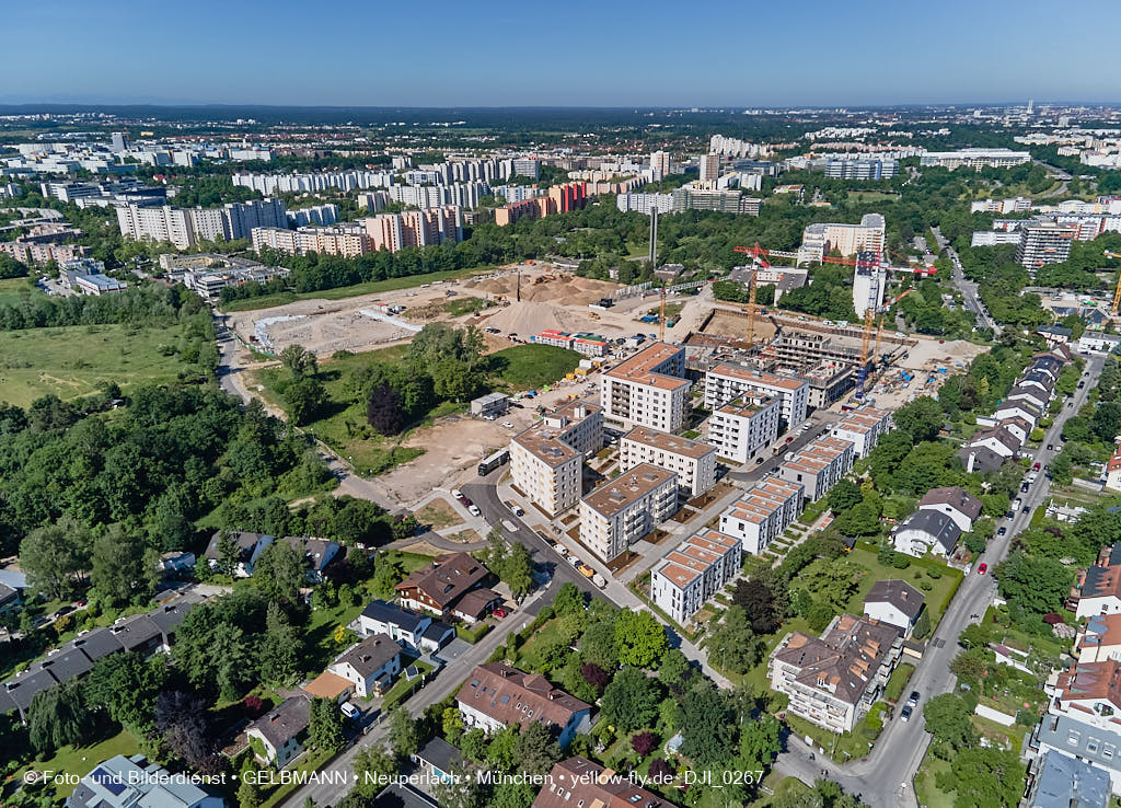 15.06.2021 - Alexisquartier und Pandionverde in Neuperlach 15.06.2021 - Alexisquartier und Pandionverde in Neuperlach