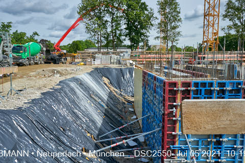 05.07.2021 - neuperlach.org.gelbmann.org zeigt aktuelle Baustellenfotos von der Grundschule am Karl-Marx-Ring in Neuperlach 05.07.2021 - neuperlach.org.gelbmann.org zeigt aktuelle Baustellenfotos von der Grundschule am Karl-Marx-Ring in Neuperlach