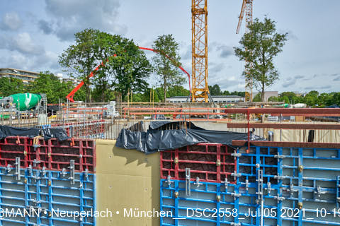 05.07.2021 - neuperlach.org.gelbmann.org zeigt aktuelle Baustellenfotos von der Grundschule am Karl-Marx-Ring in Neuperlach 05.07.2021 - neuperlach.org.gelbmann.org zeigt aktuelle Baustellenfotos von der Grundschule am Karl-Marx-Ring in Neuperlach