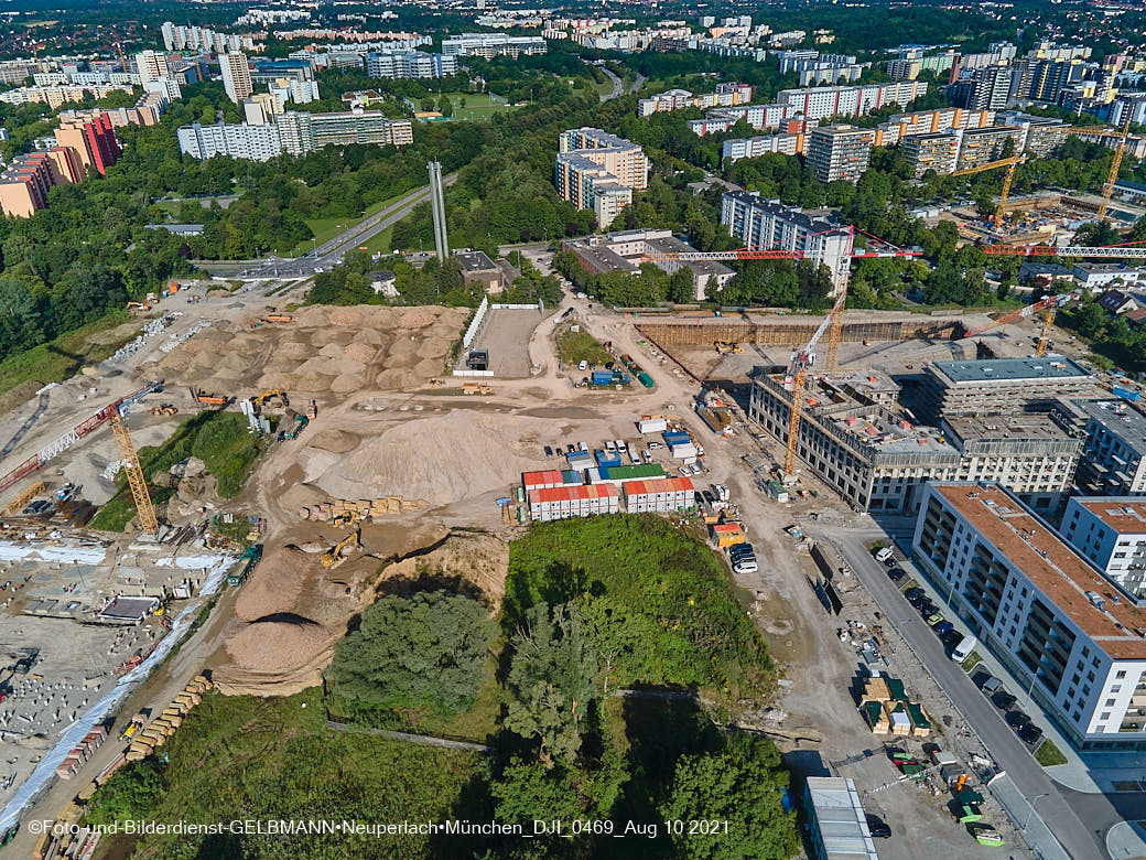 09.08.2021 - Luftbilder von Pandion Verde in Neuperlach am Truderinhger Wald 09.08.2021 - Luftbilder von Pandion Verde in Neuperlach am Truderinhger Wald