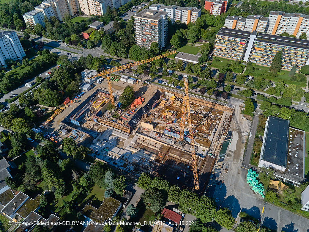 09.08.2021 - Luftbilder von der Baustelle Grundschule am Karl-Marx-Ring in Neuperlach 09.08.2021 - Luftbilder von der Baustelle Grundschule am Karl-Marx-Ring in Neuperlach