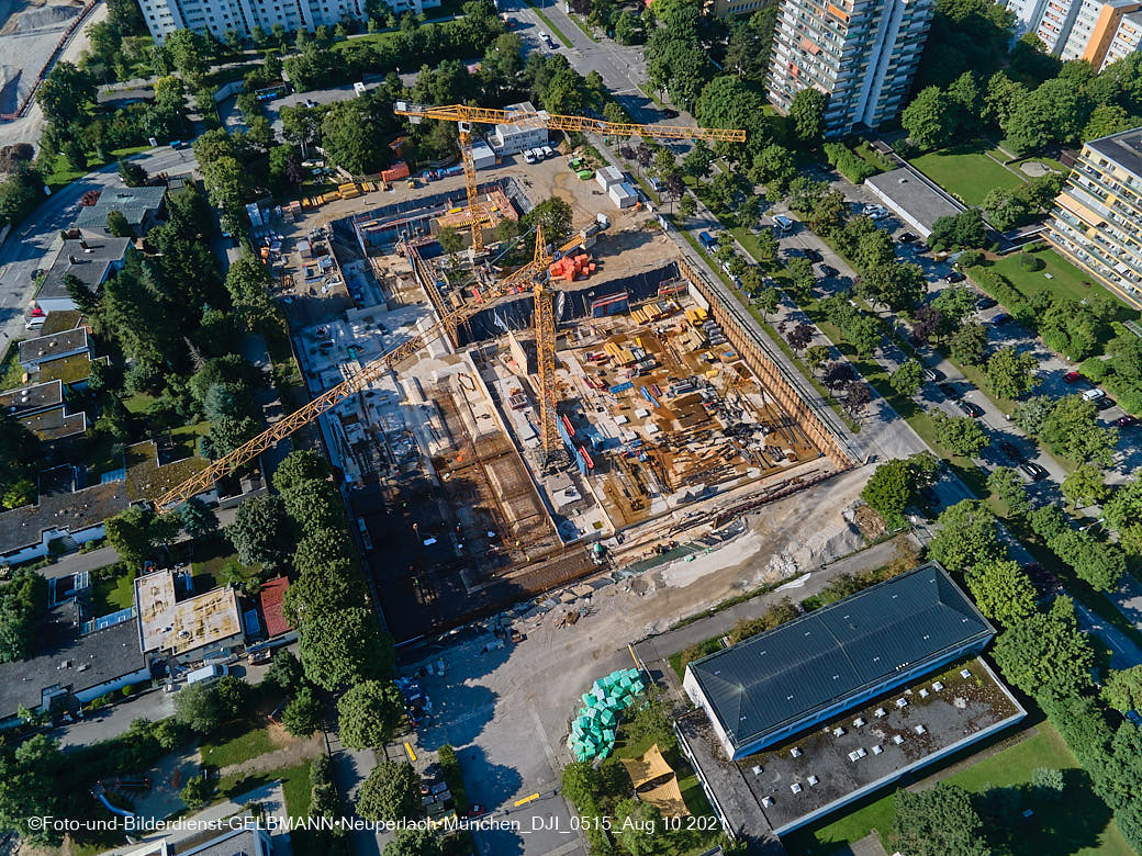 09.08.2021 - Luftbilder von der Baustelle Grundschule am Karl-Marx-Ring in Neuperlach 09.08.2021 - Luftbilder von der Baustelle Grundschule am Karl-Marx-Ring in Neuperlach