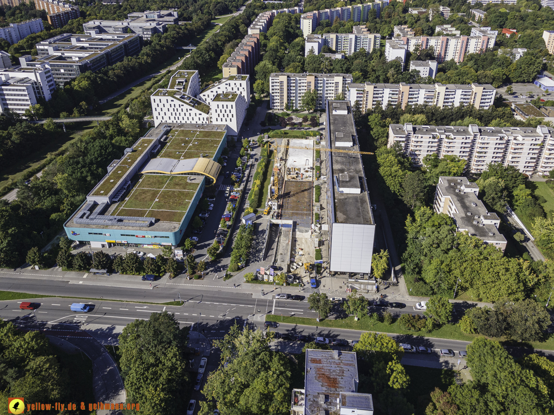 23.09.2021 - Quiddezentrum und Montessori-Schule in Neuperlach