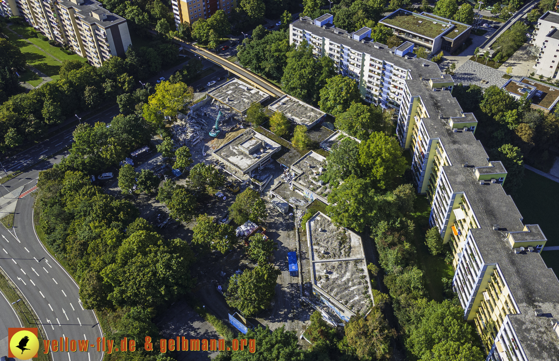 23.09.2021 - Quiddezentrum und Montessori-Schule in Neuperlach