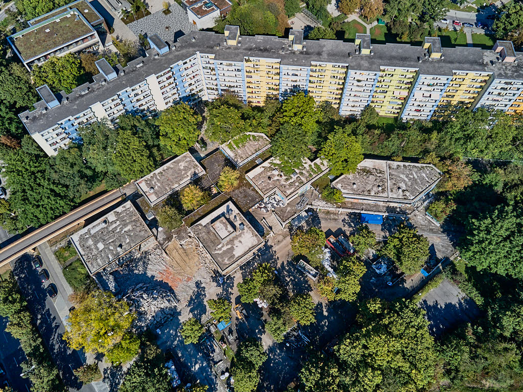24.09.2021 - Abrissbegin des Quiddezentrums in Neuperlach