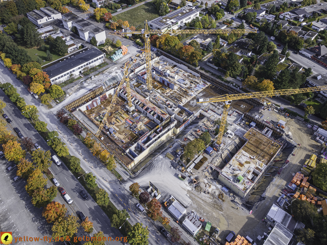 15.10.2021 - Marx-Zentrum, die kleinere Wohnanlage am Karl-Marx-Ring 52-62, Alexisquartier und Grundschule in Neuperlach 15.10.2021 - Marx-Zentrum, die kleinere Wohnanlage am Karl-Marx-Ring 52-62, Alexisquartier und Grundschule in Neuperlach