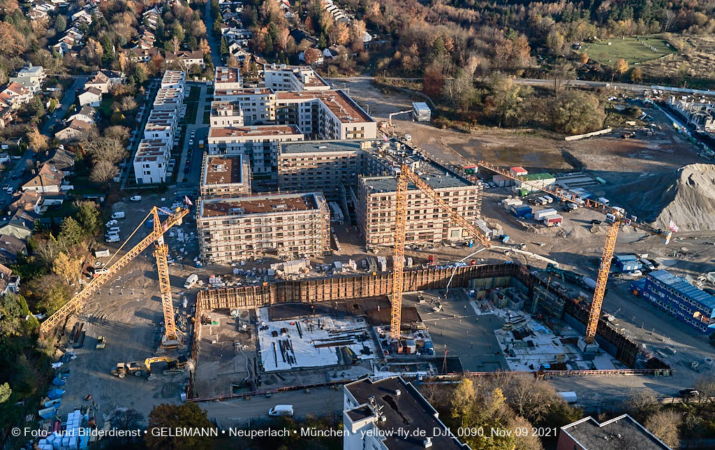 09.11.2021 - Baustelle Alexisquartier - Baugrube Das Duett 09.11.2021 - Baustelle Alexisquartier - Baugrube Das Duett