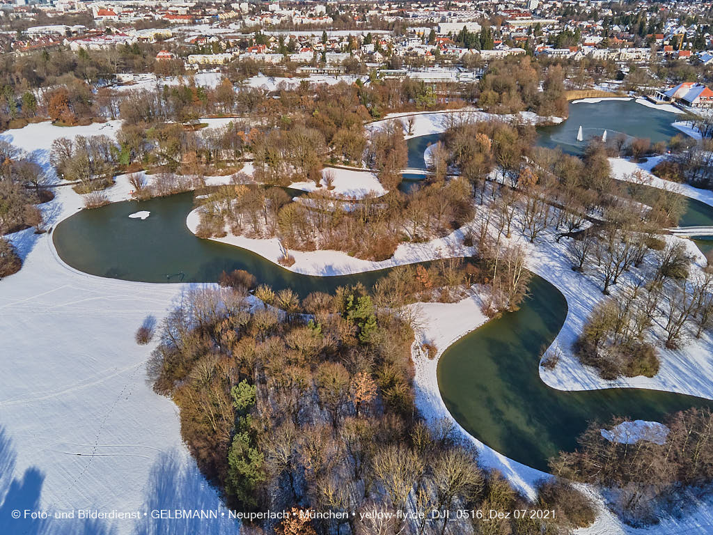 07.12.2021 -Der Ostparksee im Dezember 2021 in Neuperlach