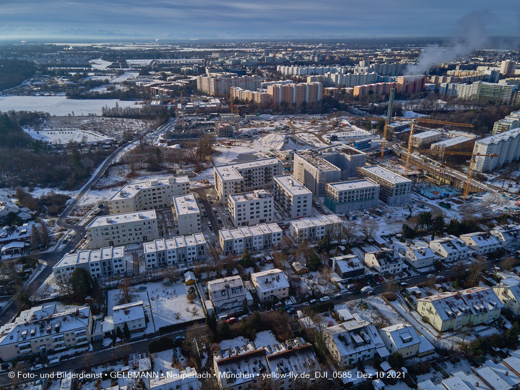 10.12.2021 -Das Alexisquartier mit Schnee im Dezember 2021 in Neuperlach 10.12.2021 -Das Alexisquartier mit Schnee im Dezember 2021 in Neuperlach