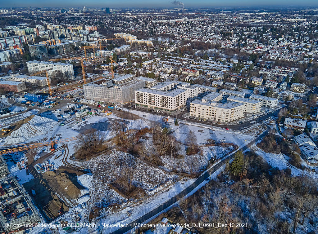 10.12.2021 -Das Alexisquartier mit Schnee im Dezember 2021 in Neuperlach 10.12.2021 -Das Alexisquartier mit Schnee im Dezember 2021 in Neuperlach
