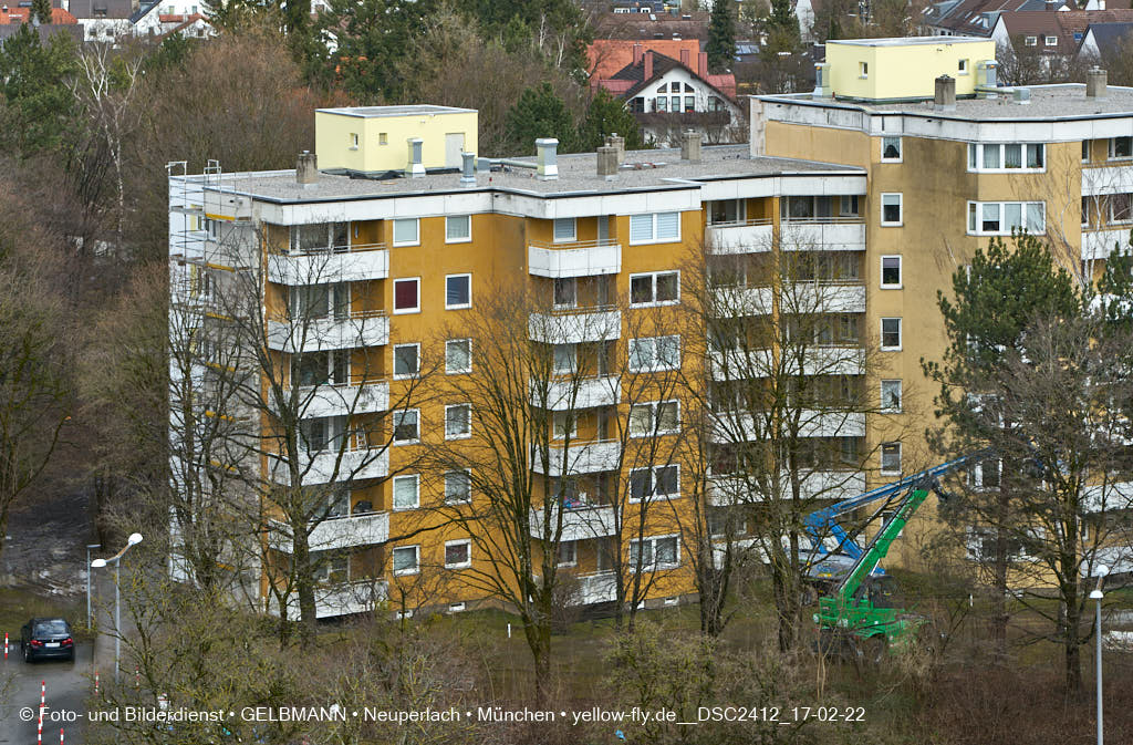 17.02.2022 - Kreissäge an der Großsanierung am Karl-Marx-Ring