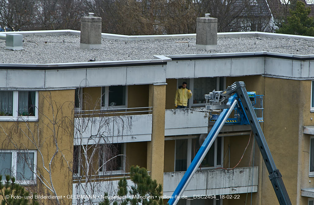 18.02.2022 - Kreissäge an der Großsanierung am Karl-Marx-Ring