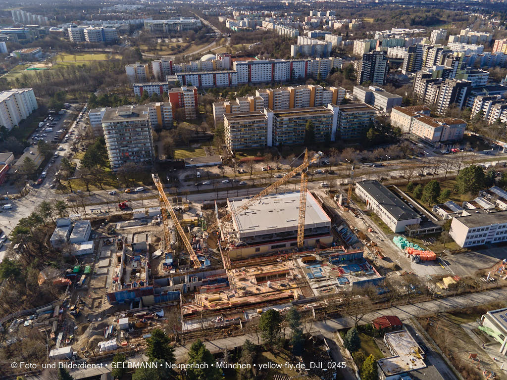 23.02.2022 - Abriss und Neubau Neuperlach 