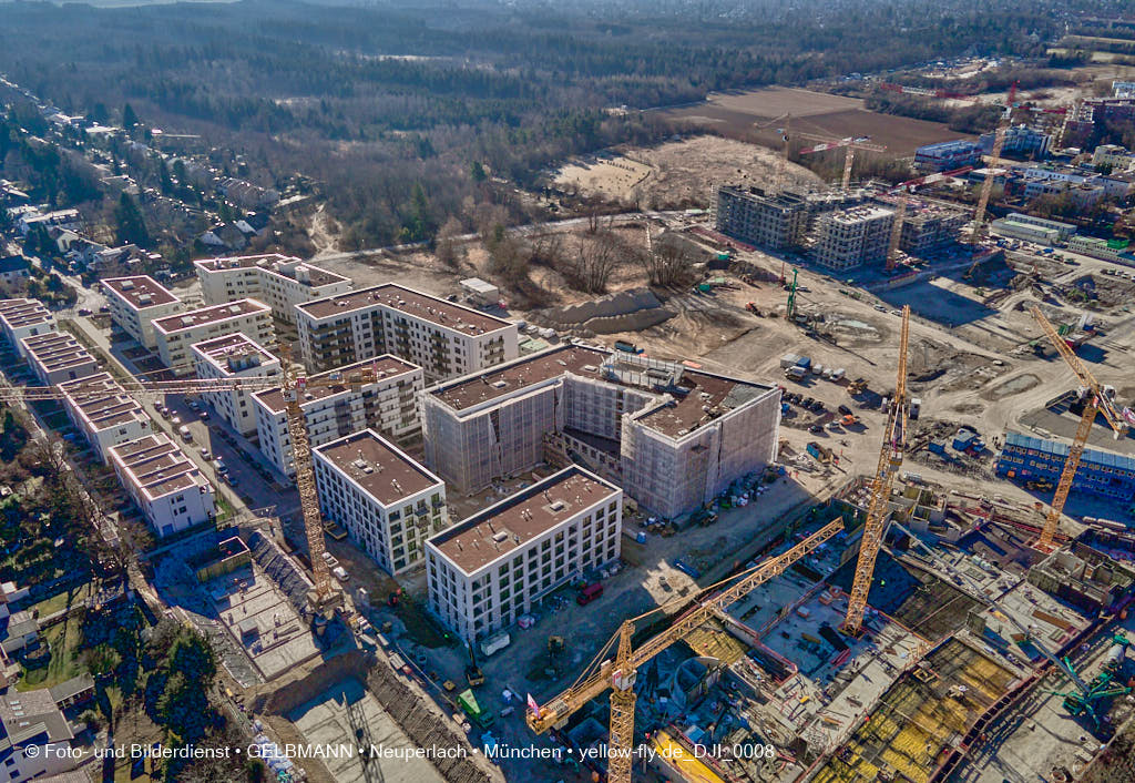 09.03.2022 - Townhouses im Alexisquartier Neuperlach  09.03.2022 - Townhouses im Alexisquartier Neuperlach