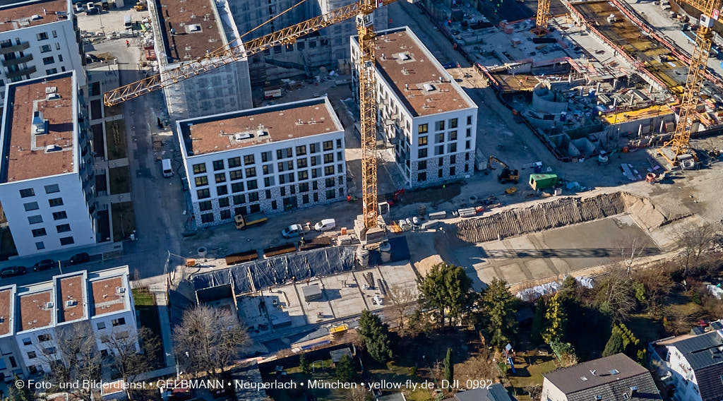 09.03.2022 - Townhouses im Alexisquartier Neuperlach  09.03.2022 - Townhouses im Alexisquartier Neuperlach