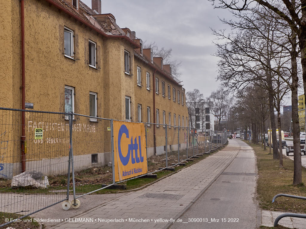 15.03.2022 - Abriss und Neubau der Maikäfersiedlung 