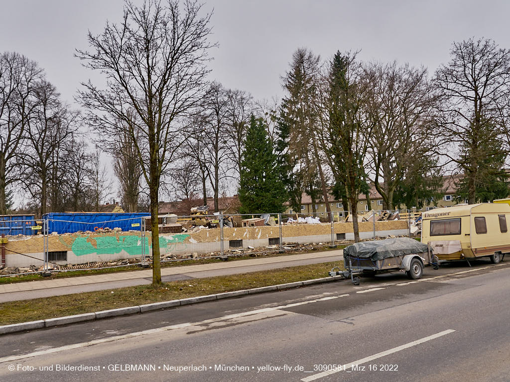 16.03.2022 - Abriss und Neubau der Maikäfersiedlung 