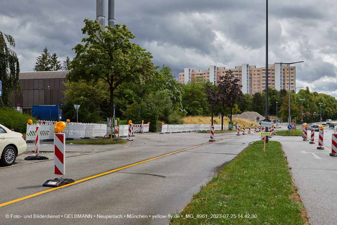 25.07.2023 - Zufahrtswege ins Alexisquartier in Neuperlach 25.07.2023 - Zufahrtswege ins Alexisquartier in Neuperlach