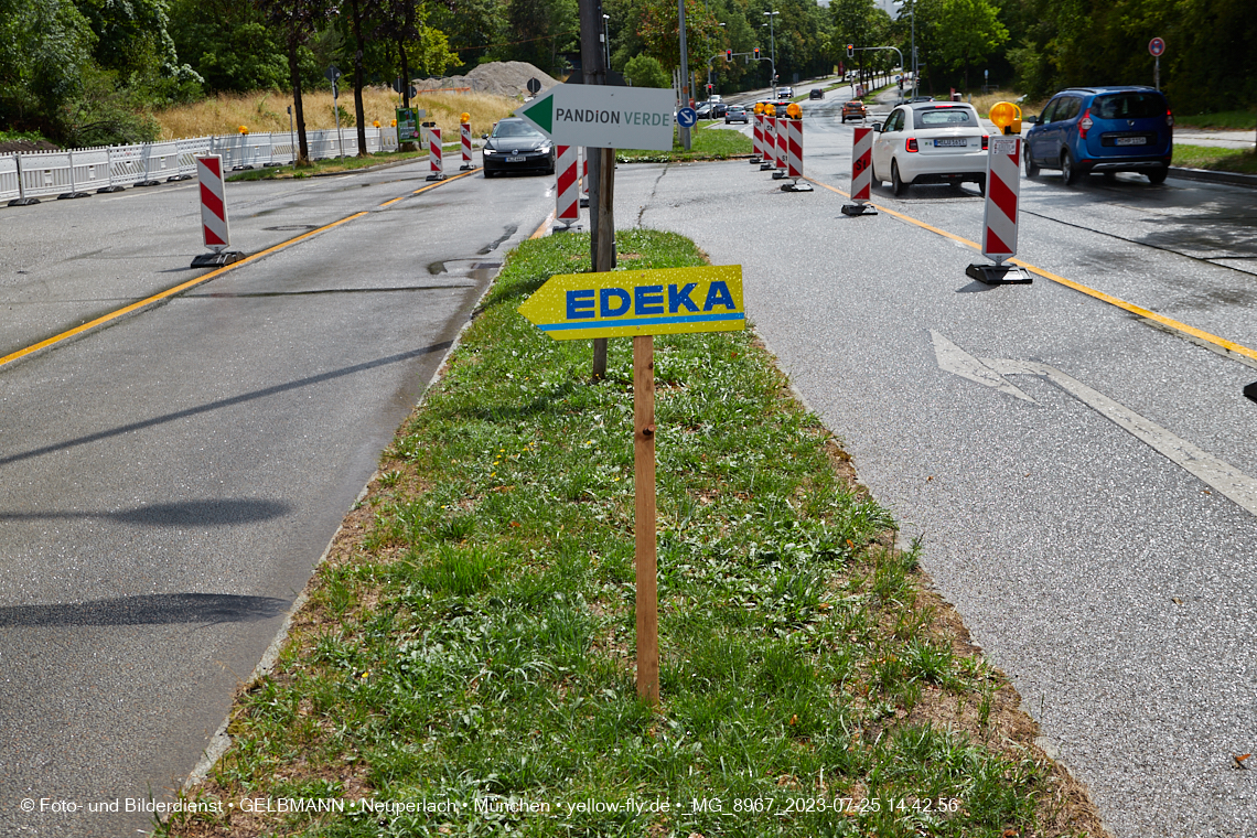 25.07.2023 - Zufahrtswege ins Alexisquartier in Neuperlach 25.07.2023 - Zufahrtswege ins Alexisquartier in Neuperlach