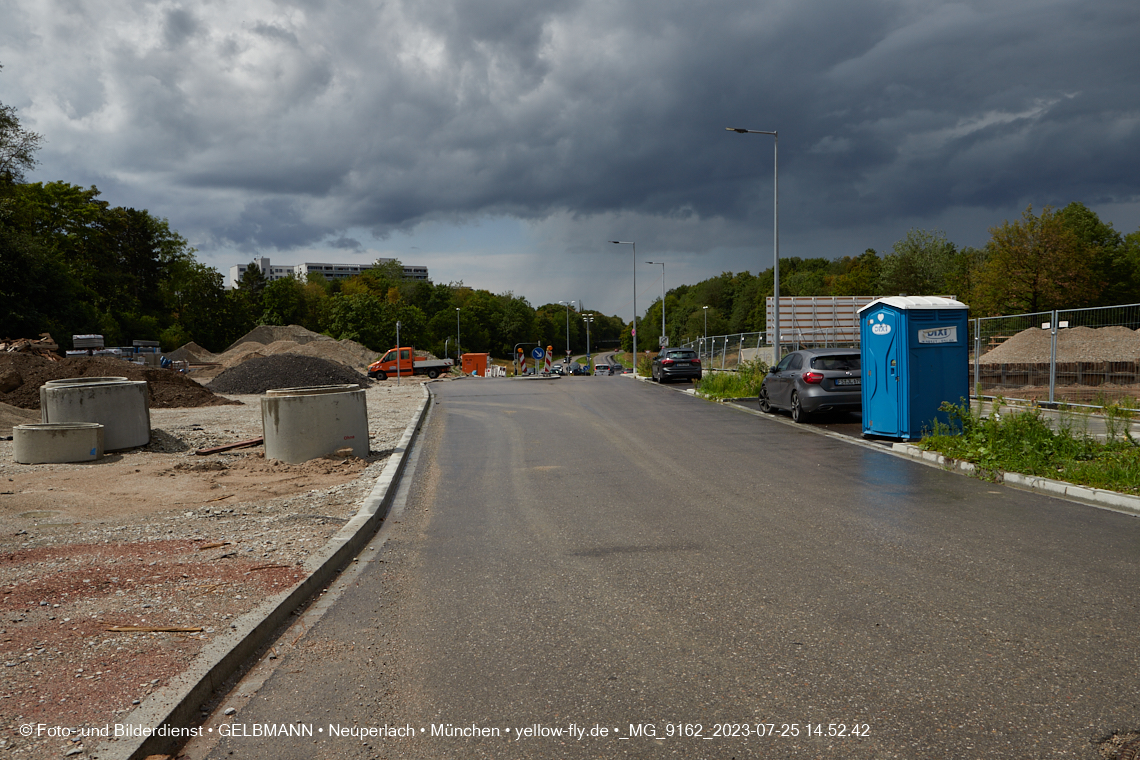 25.07.2023 - Zufahrtswege ins Alexisquartier in Neuperlach 25.07.2023 - Zufahrtswege ins Alexisquartier in Neuperlach