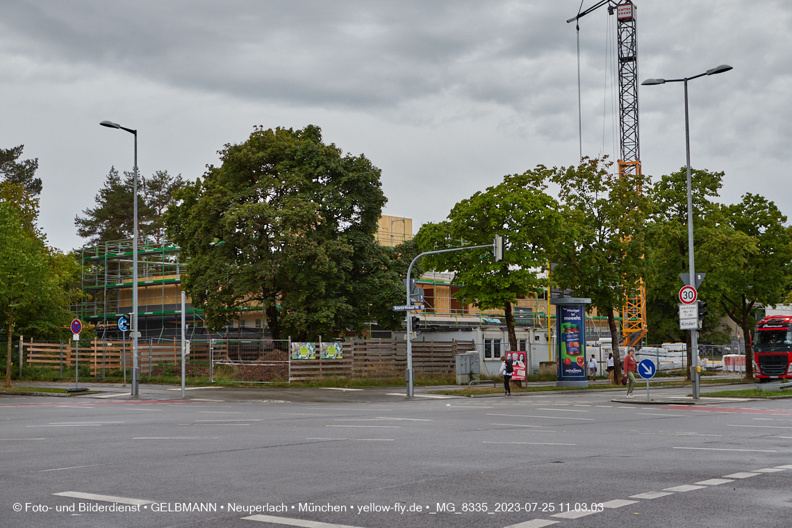 25.07.2023 - neue Wände für das Haus für Kinder in Neuperlach