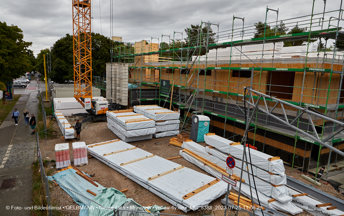 25.07.2023 - neue Wände für das Haus für Kinder in Neuperlach