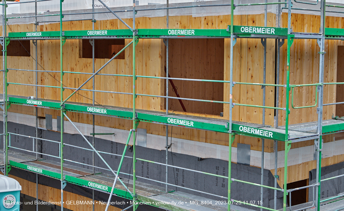 25.07.2023 - neue Wände für das Haus für Kinder in Neuperlach