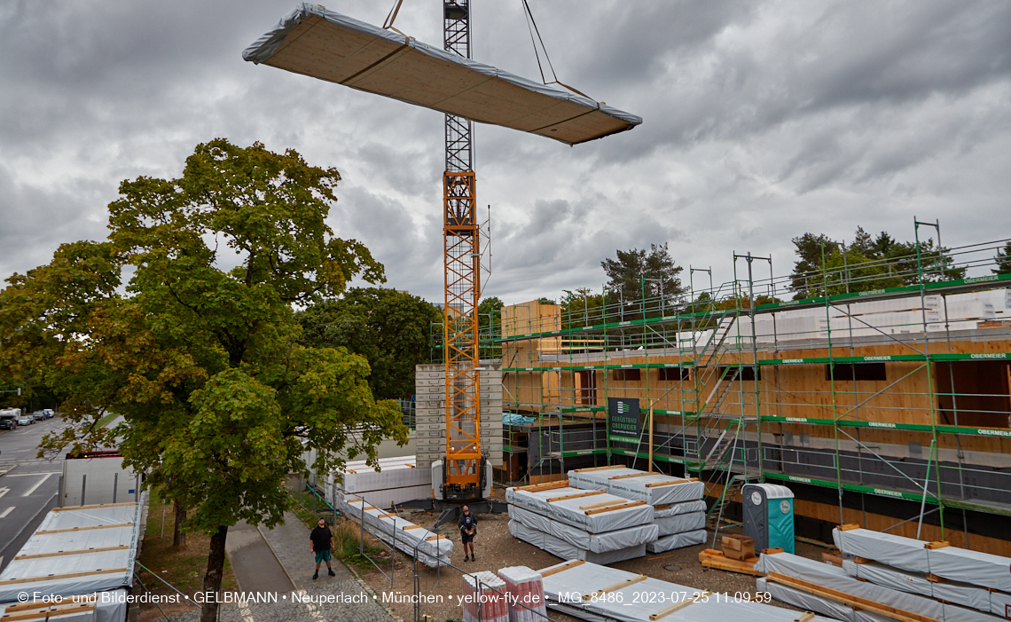 25.07.2023 - neue Wände für das Haus für Kinder in Neuperlach