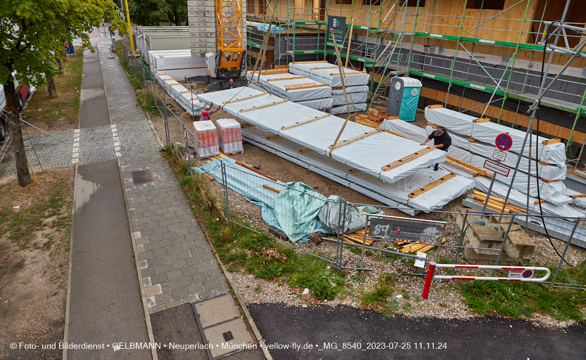25.07.2023 - neue Wände für das Haus für Kinder in Neuperlach