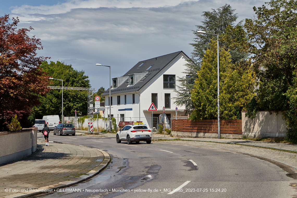 25.07.2023 - Baustelle in der Niederalmstraße 16 in Neuperlach