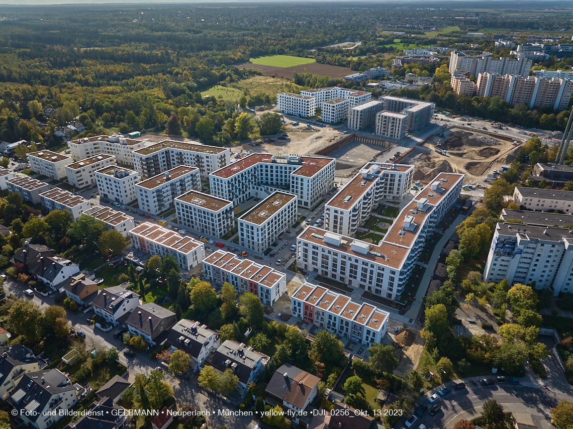 13.10.2023 - DEMOS-Baustelle und BayernHeim-Baustelle Alexisquartier udn Pandion Verde in Neuperlach 13.10.2023 - DEMOS-Baustelle und BayernHeim-Baustelle Alexisquartier udn Pandion Verde in Neuperlach