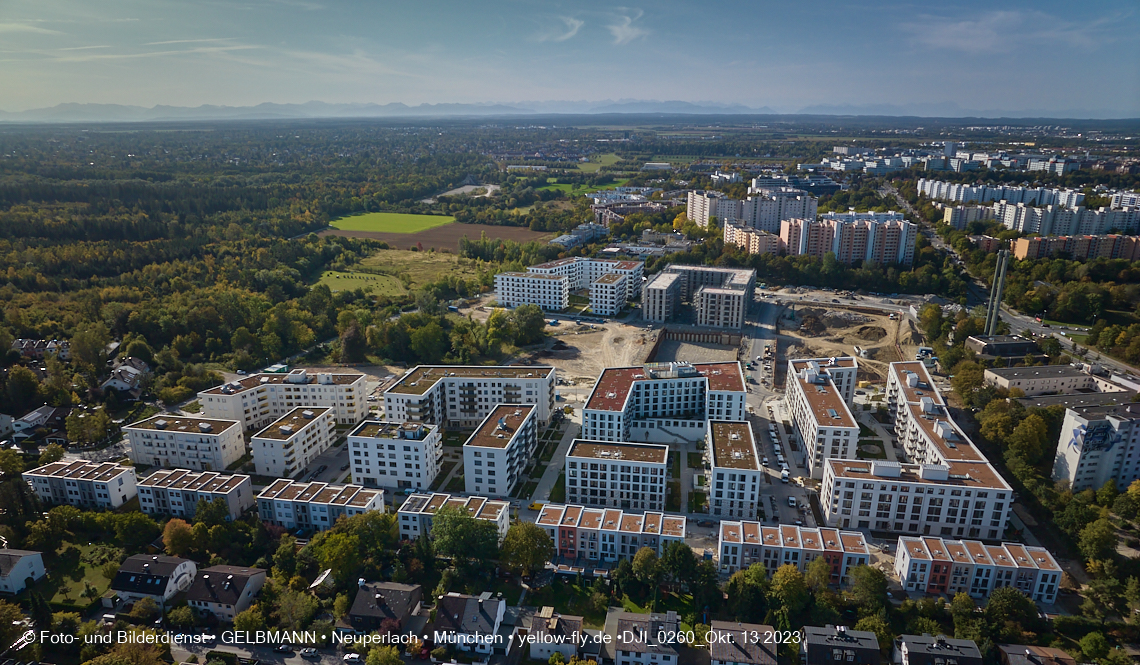 13.10.2023 - DEMOS-Baustelle und BayernHeim-Baustelle Alexisquartier udn Pandion Verde in Neuperlach 13.10.2023 - DEMOS-Baustelle und BayernHeim-Baustelle Alexisquartier udn Pandion Verde in Neuperlach