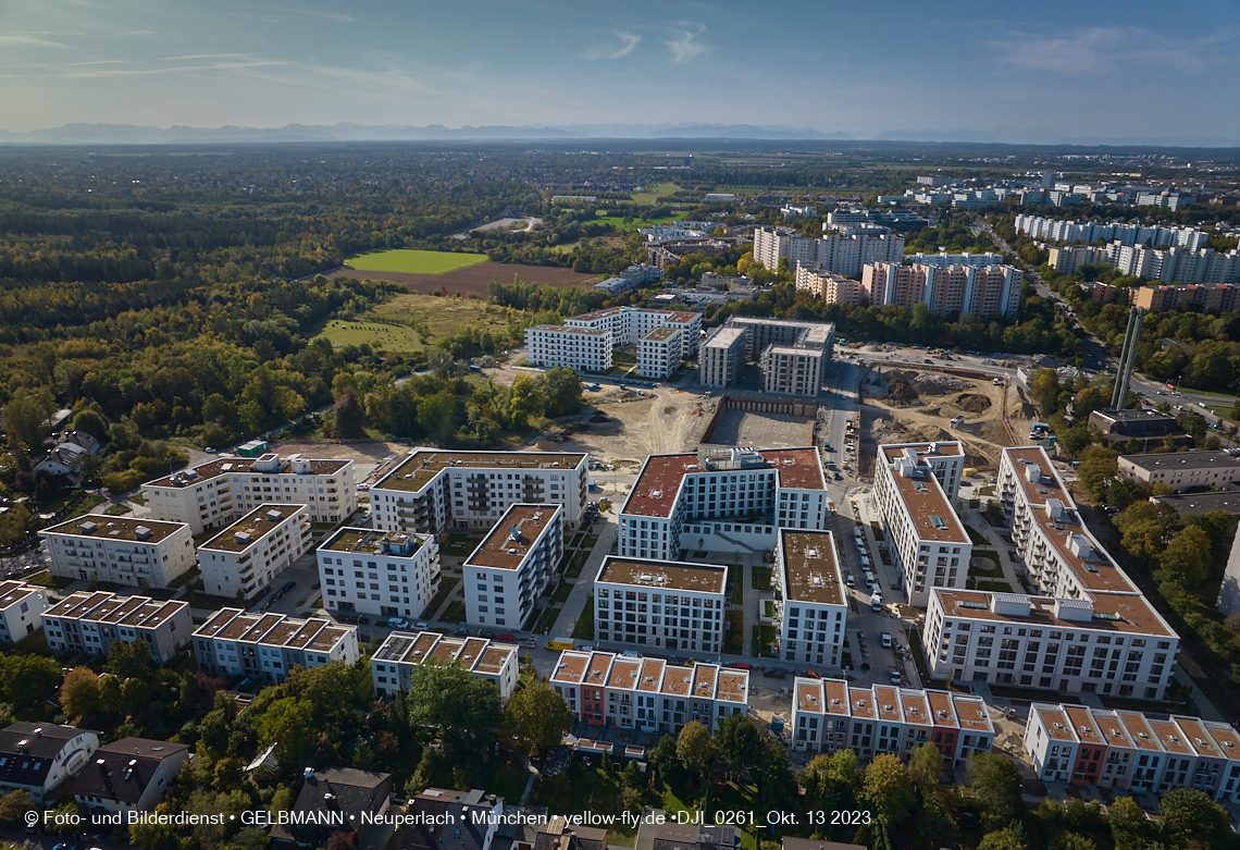 13.10.2023 - DEMOS-Baustelle und BayernHeim-Baustelle Alexisquartier udn Pandion Verde in Neuperlach 13.10.2023 - DEMOS-Baustelle und BayernHeim-Baustelle Alexisquartier udn Pandion Verde in Neuperlach