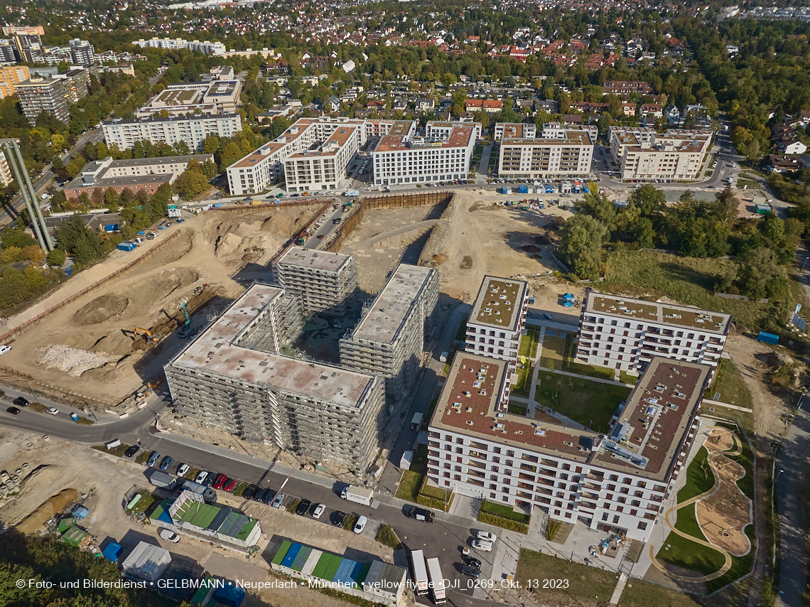 13.10.2023 - DEMOS-Baustelle und BayernHeim-Baustelle Alexisquartier udn Pandion Verde in Neuperlach 13.10.2023 - DEMOS-Baustelle und BayernHeim-Baustelle Alexisquartier udn Pandion Verde in Neuperlach