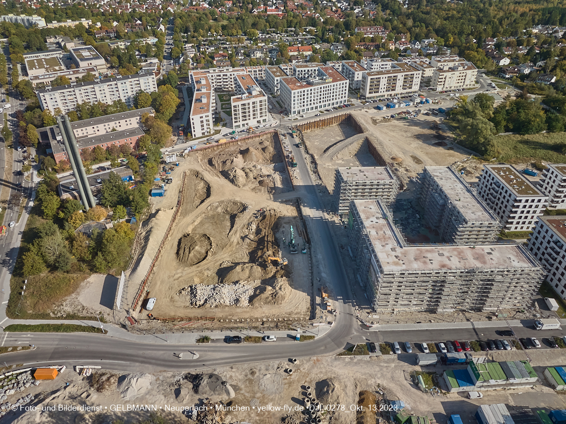 13.10.2023 - DEMOS-Baustelle und BayernHeim-Baustelle Alexisquartier udn Pandion Verde in Neuperlach 13.10.2023 - DEMOS-Baustelle und BayernHeim-Baustelle Alexisquartier udn Pandion Verde in Neuperlach
